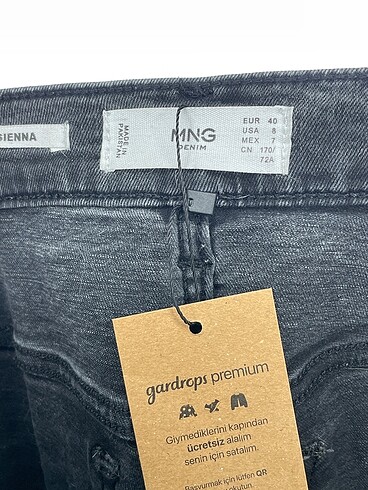 40 Beden çeşitli Renk Mango Jean / Kot %70 İndirimli.