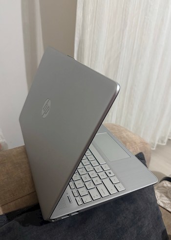 HP Laptop 15s - Görsel 3