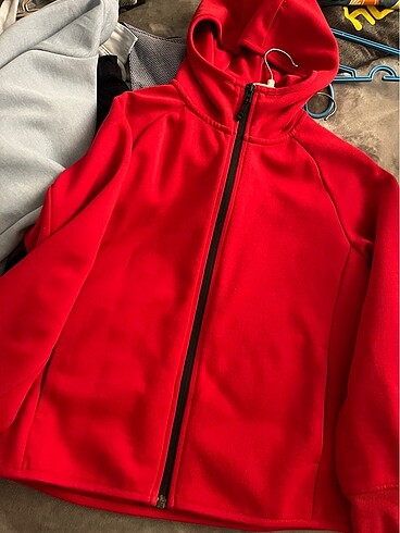 H&M 9-10 yaş hırka