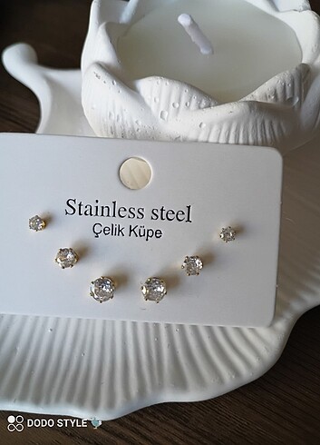 Accessorize Zirkon Taşlı Çelik Küpe