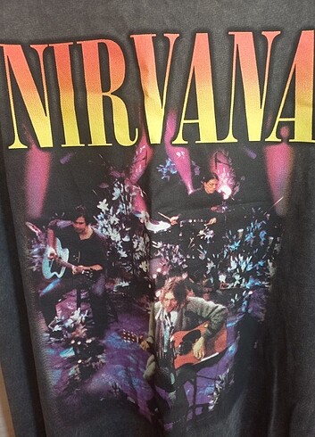 H&M Nirvana rock grup tshirt