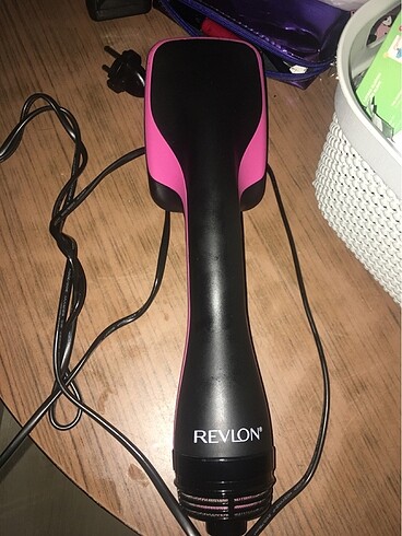 Revlon saç şekillendirici