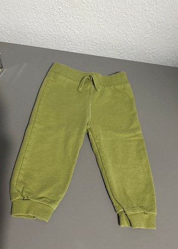 Erkek Çocuk Rahat Kesim Yeşil Pantolon