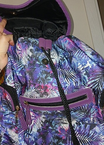 Kadın Sırt Çantası  - Görsel 4