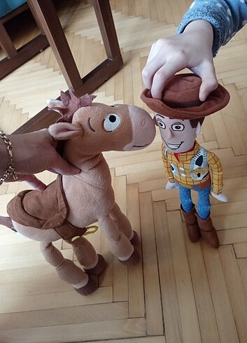 Serif Woody ve atı 