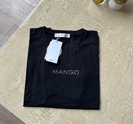 Mango tişört