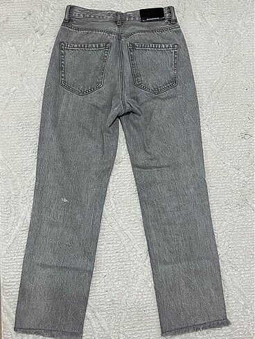 32 Beden gri Renk Stradivarius jean