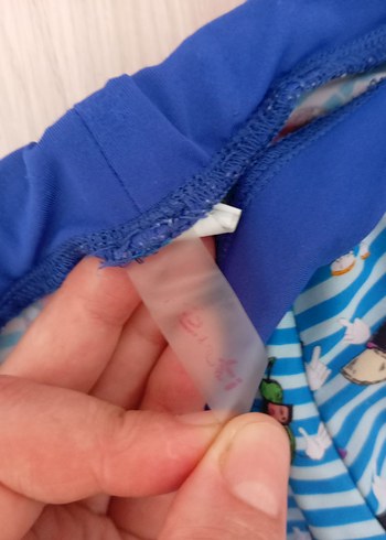 Renkli Erkek Çocuk Deniz Şortu ve Aksesuarları - Görsel 5