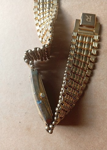 Kemerli Altın Renk Kadın Kol Saati - Görsel 4