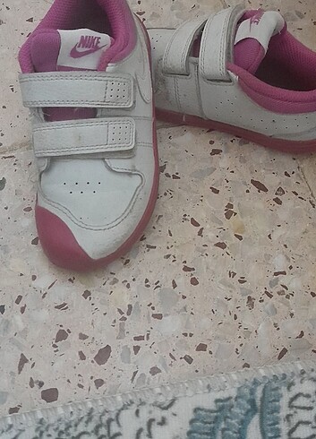 25 Beden çeşitli Renk Nike kız çocuk spor ayakkabı