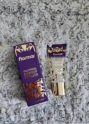 Flormar glowing makeup primer