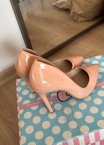 Rugan yavruağzı Stiletto Topuklu Kadın Ayakkabı - Görsel 3