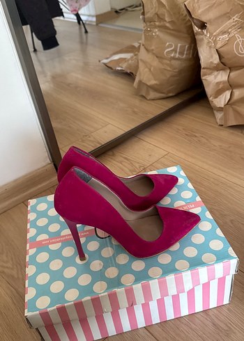 Pembe Süet Stiletto Kadın Ayakkabı - Görsel 3