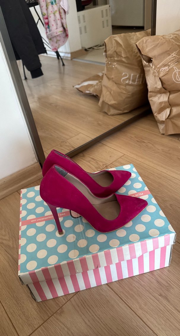 Pembe Süet Stiletto Kadın Ayakkabı - Görsel 3