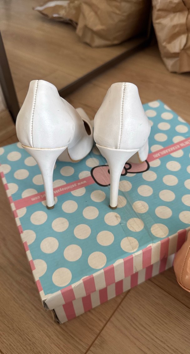 Beyaz mat deri  Topuklu Kadın Stiletto - Görsel 3