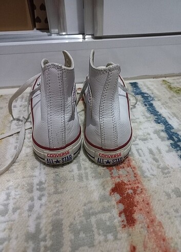 Deri converse