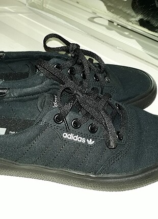 Adidas Spor Ayakkabı