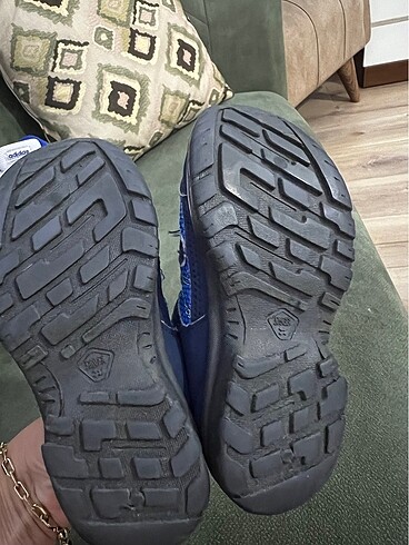 26 Beden Decathlon spor ayakkabı