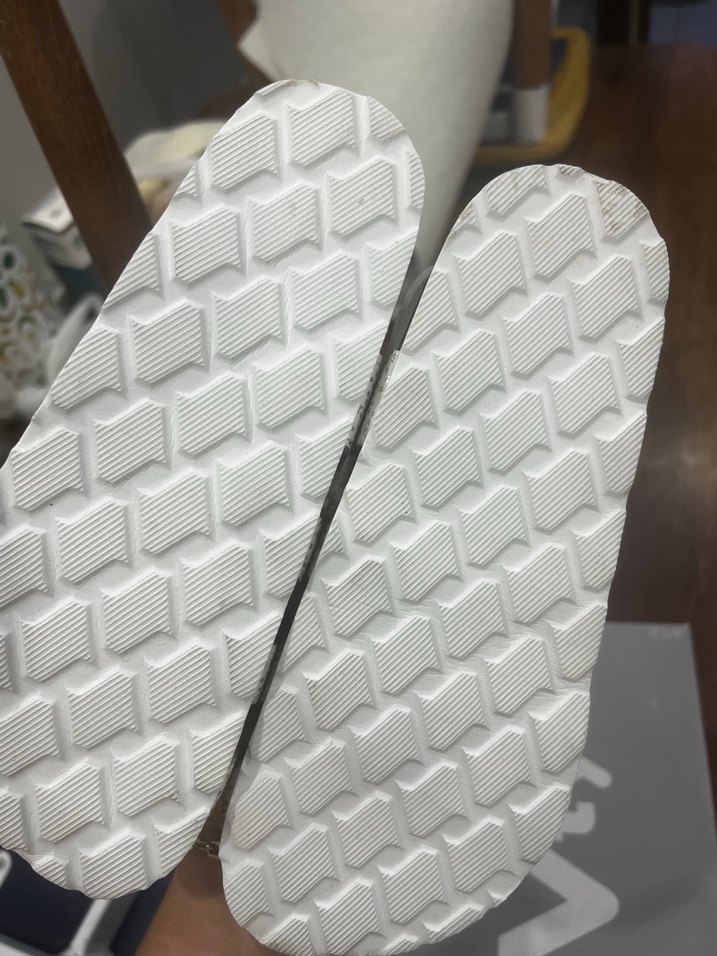 Beyaz Yılan Desenli kız çocuk Dolgu Topuklu Sandalet - Görsel 3