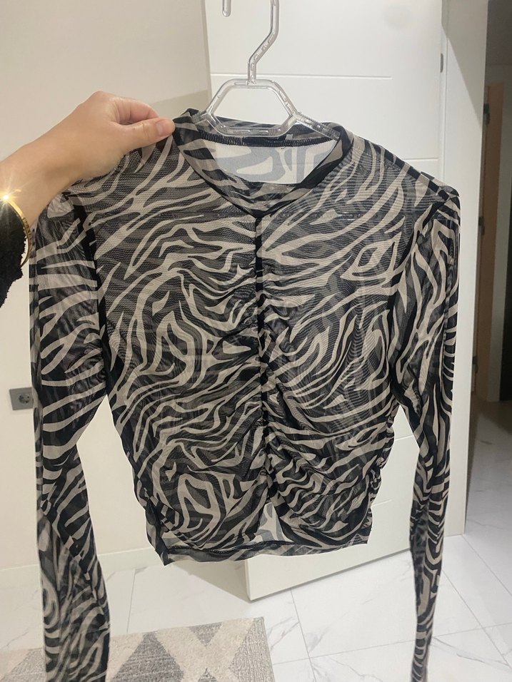 Taş Zebra Desenli Kadın Bluz - Görsel 3