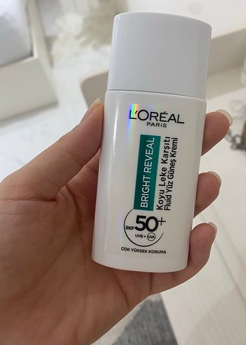 L'Oreal Paris Bright Reveal Renkli Güneş Kremi 50 ml Light - Görsel 2