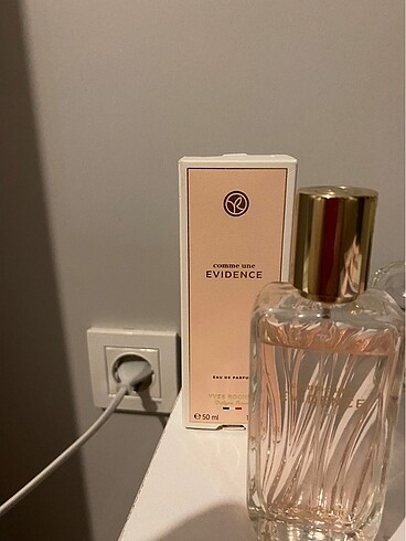  Beden Renk Yves Rocher Comme Une Edivence EDP