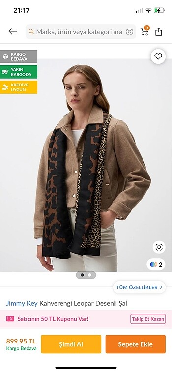 Sayılı takılmıştır leopar şal