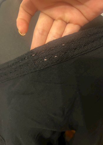 s Beden siyah Renk Siyah V Yakalı Nakışlı Midi Elbise