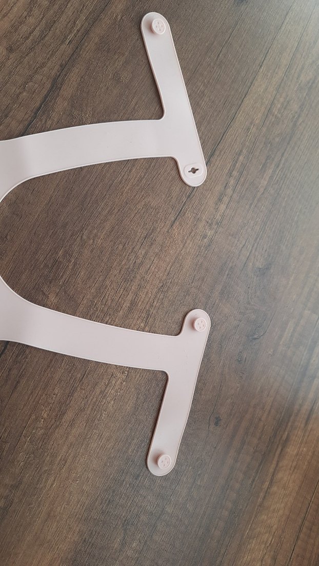 oioi Bej Silikon Bebek Önlüğü - Görsel 2