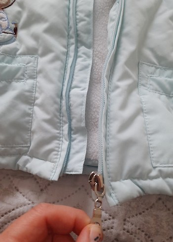 Mavi Nakışlı Bebek Montu - Görsel 5