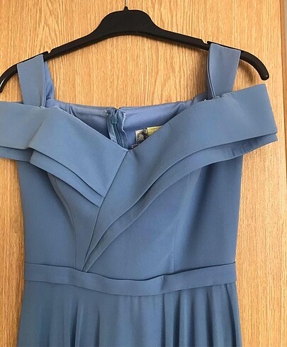 Zara Mavi şifon içi kulplu elbise