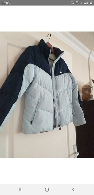 nike mont
