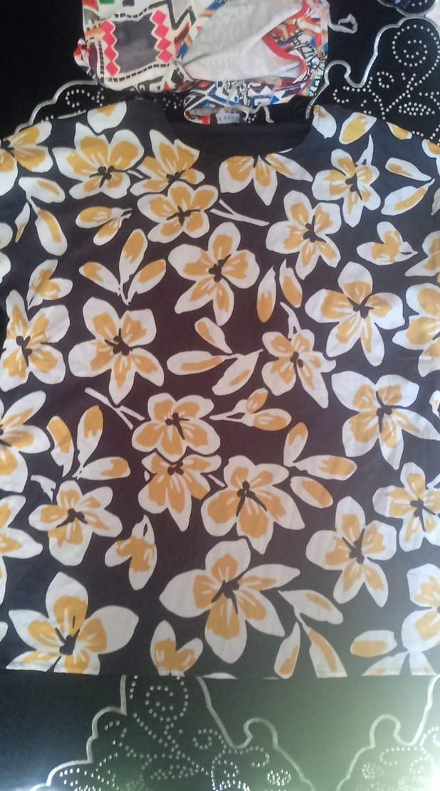 Sarı Çiçekli Bohem tişört - Görsel 3