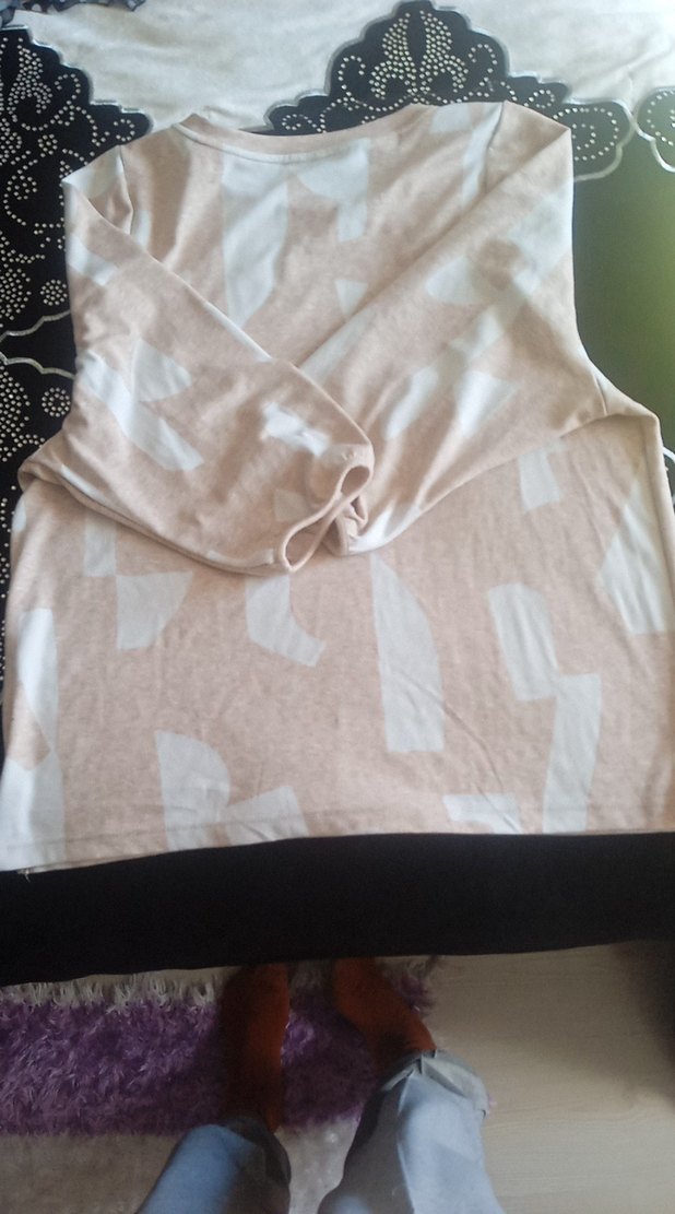 Bej Uzun Kollu Salaş Tişört - Görsel 2