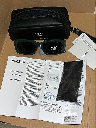 Beden yeşil Renk Vogue 5440S