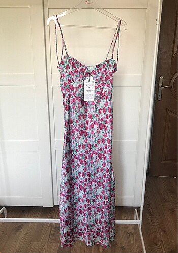 Zara Saten satin güllü rose