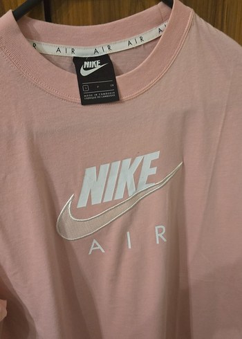 Nike Tisort