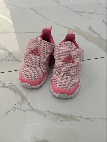 Adidas kız çocuk spor ayakkabı 23 numara