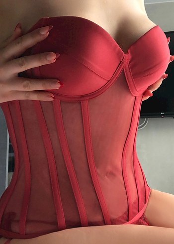 Parlak Kırmızı Transparan Straplez Bustiyer - Görsel 2