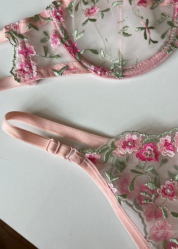 90B Pembe Nakışlı Bohem Parisian Sütyen Takımı - Görsel 2