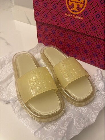 Tory Burch bubble jelly terlik