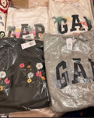m Beden GAP sweatshirt