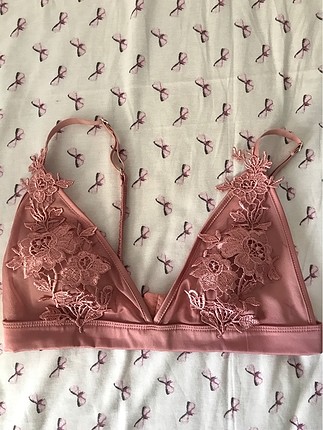 Pembe Bralet