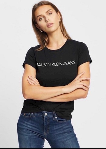 Calvin Klein s