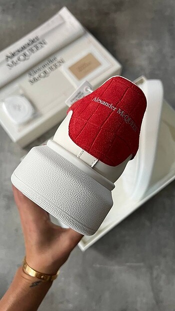 36 Beden çeşitli Renk Alexander McQueen