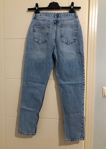 Dizleri Yırtık jean - Görsel 4