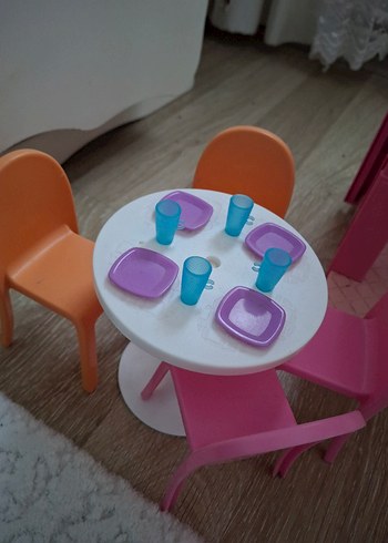 barbie rüya evi masa sandalye - Görsel 2
