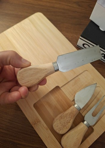 Bambu Peynir Kesme Tahtası ve Aparat Seti - Görsel 3