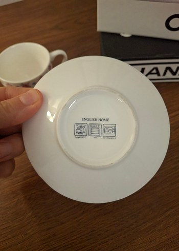 Pastel Pembe Çiçek Desenli Fincan ve Tabak - Görsel 5