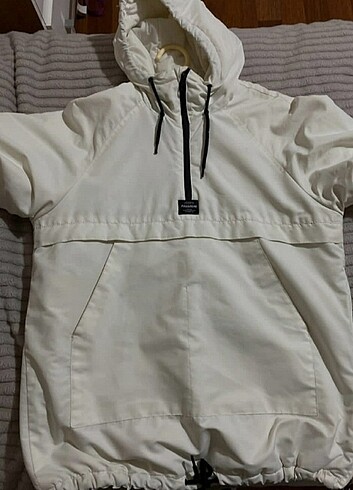 Pull and bear kanguru mont 